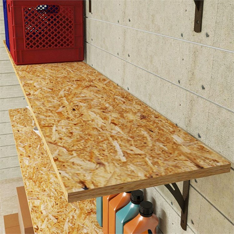 Customized garage shelves in Mensole