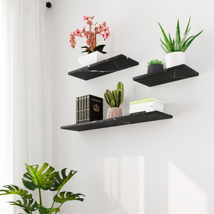 Wooden shelves in Mensole