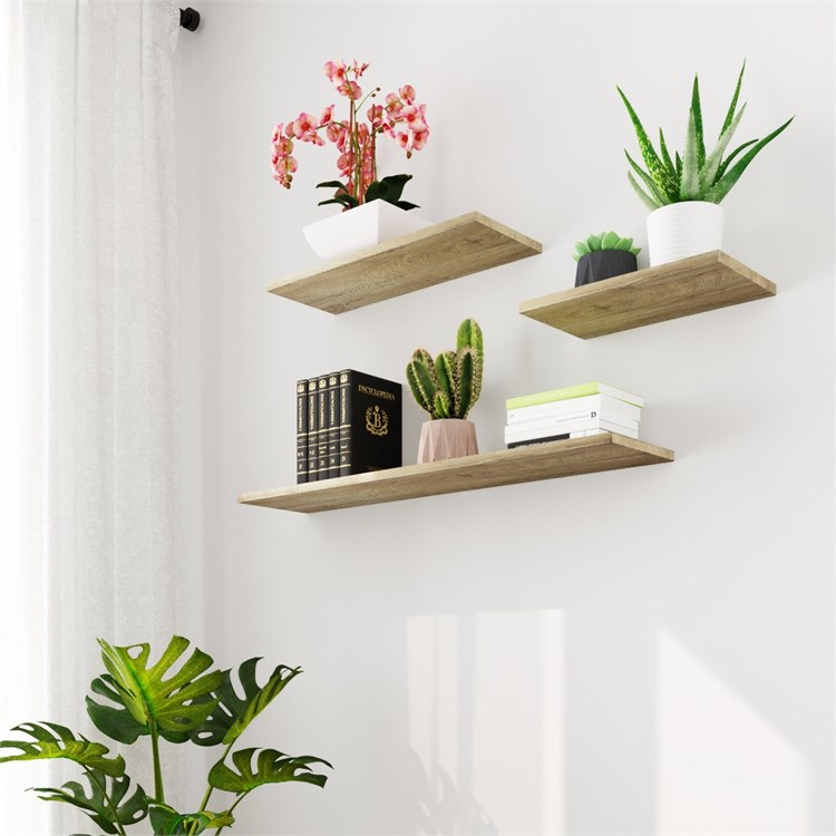 Wooden shelves in Mensole