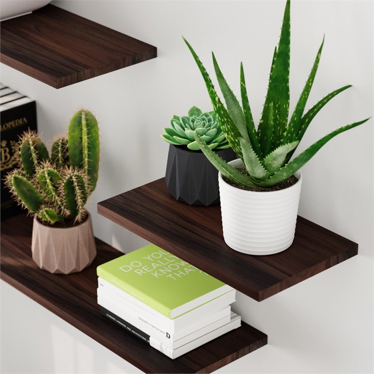 Wooden shelves in Mensole