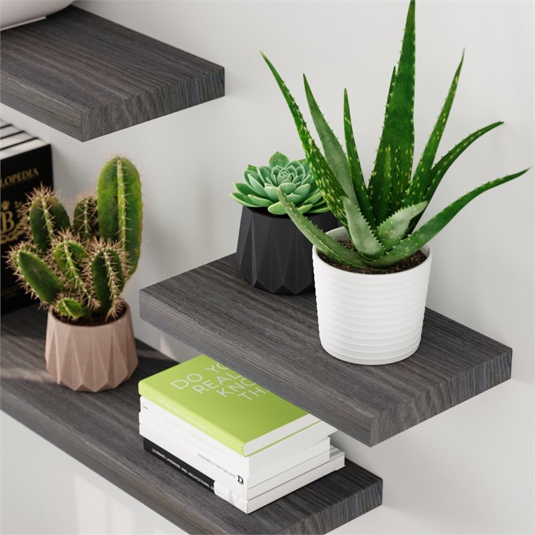 Wooden shelves in Mensole