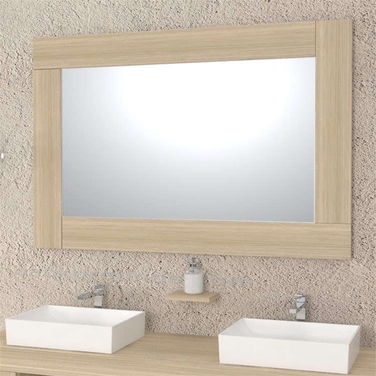 Miroirs avec cadre en bois in Mobilier et accessoires