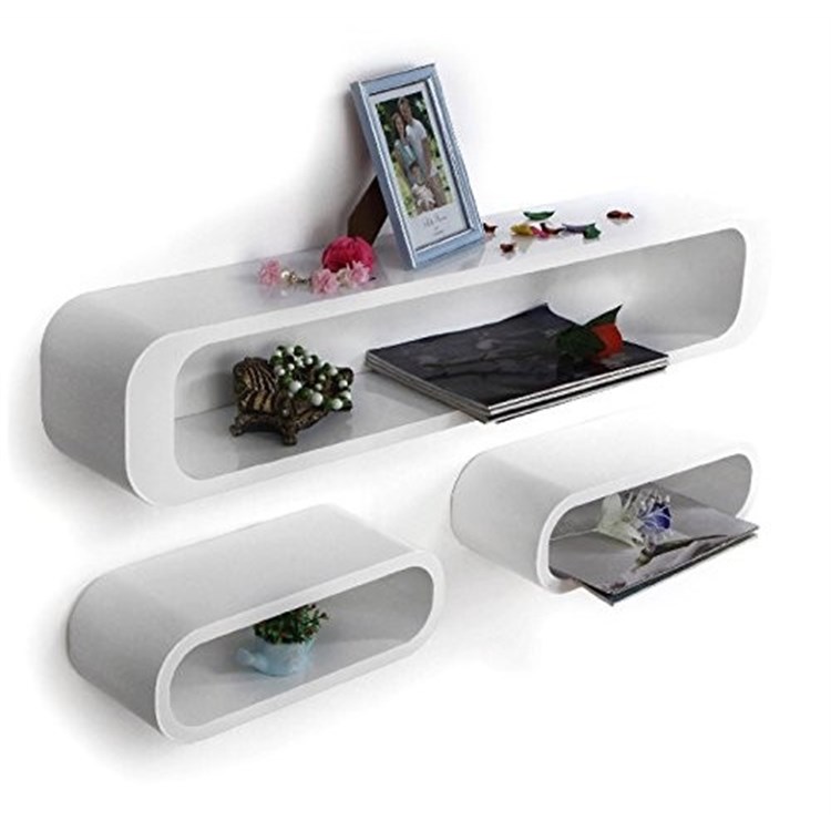 Etagere cube ovale in Mobilier et accessoires